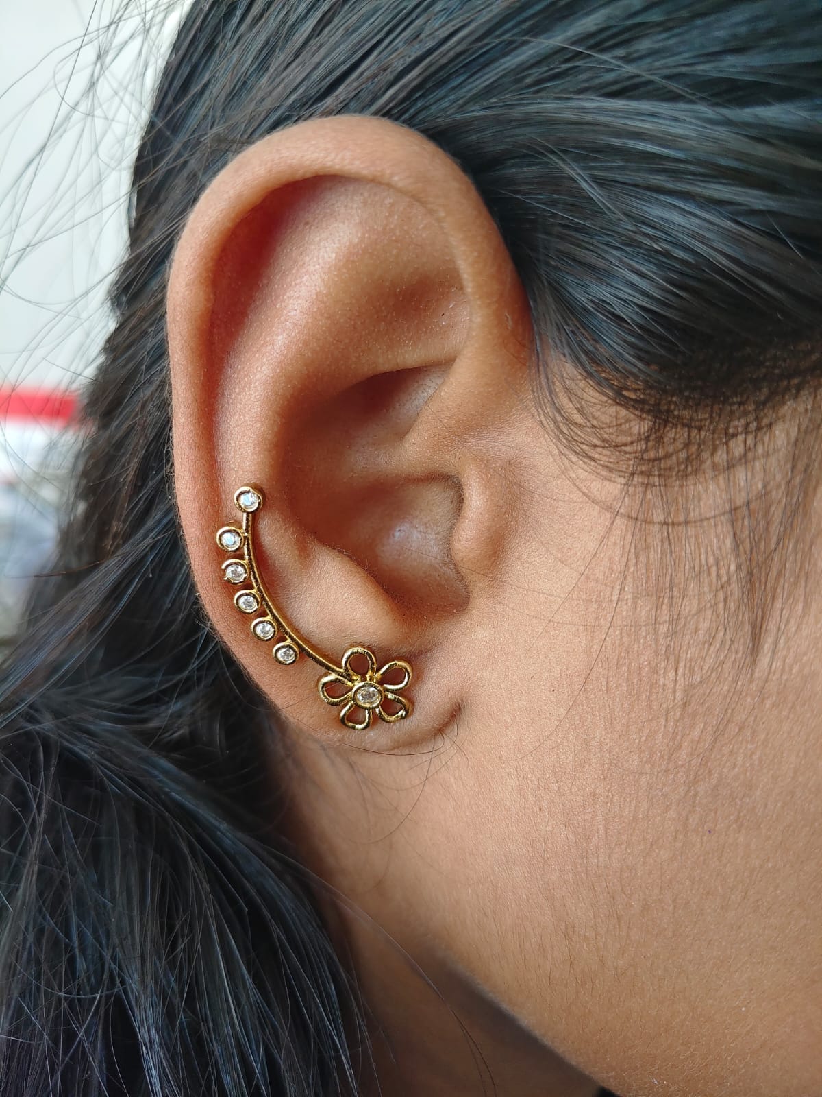 IMG-20260605-WA0080 EAR CUFF - Image 1